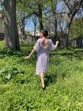 Load image into Gallery viewer, Caftan in Lilac Lace
